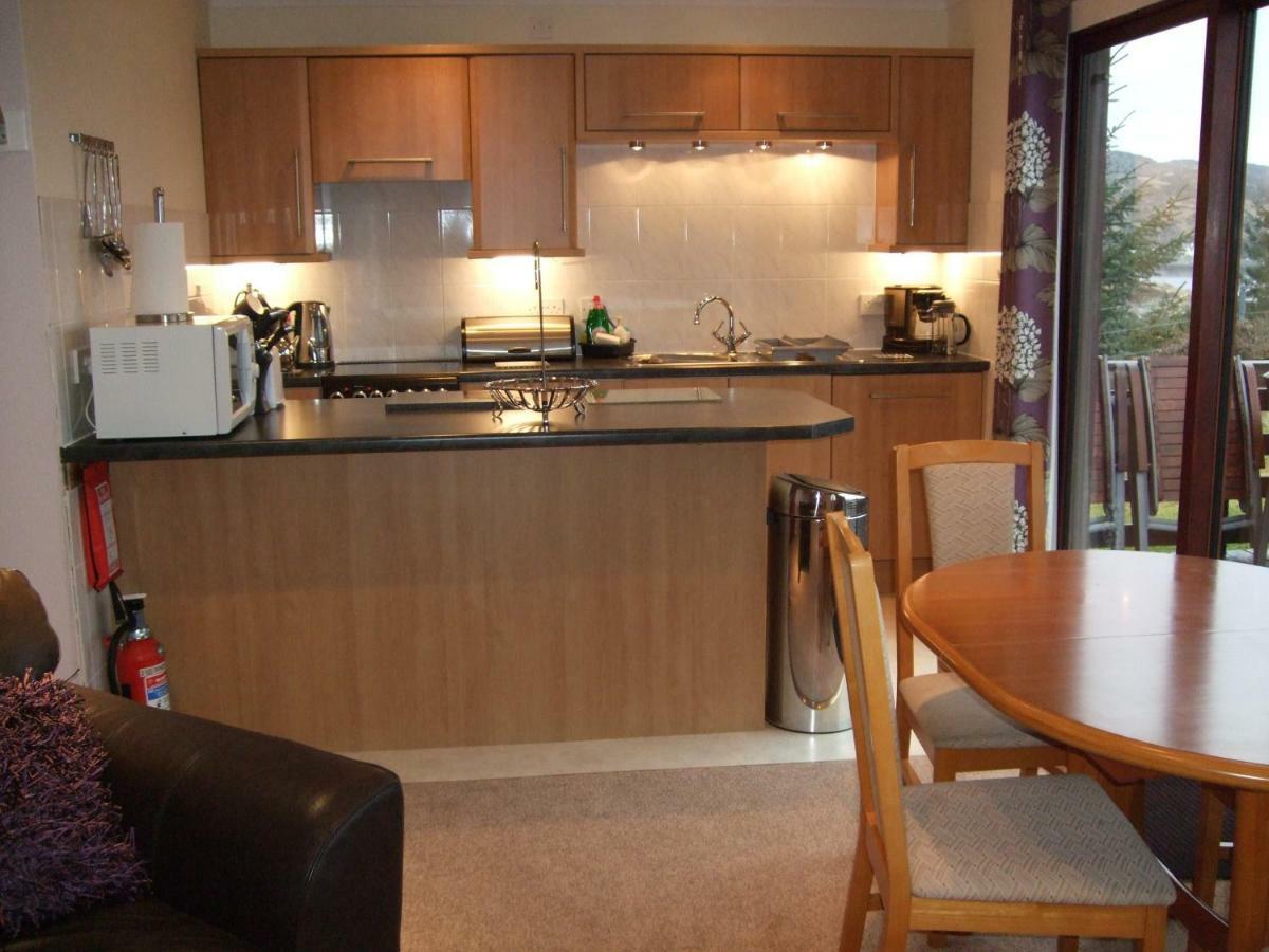 Villa Caisteal Liath Lochinver Zimmer foto